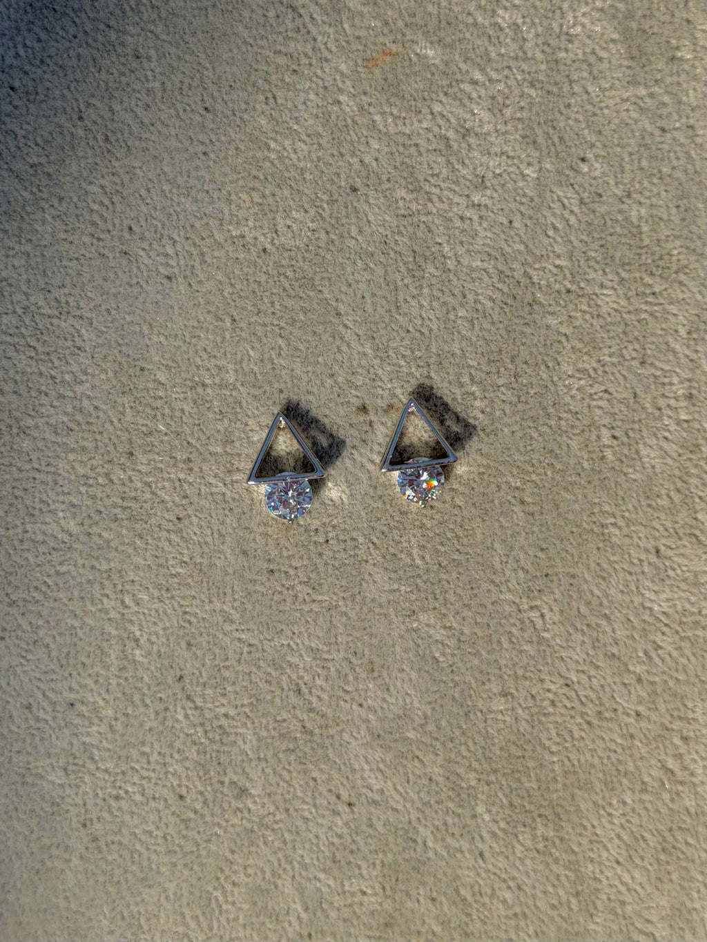 silver triangle