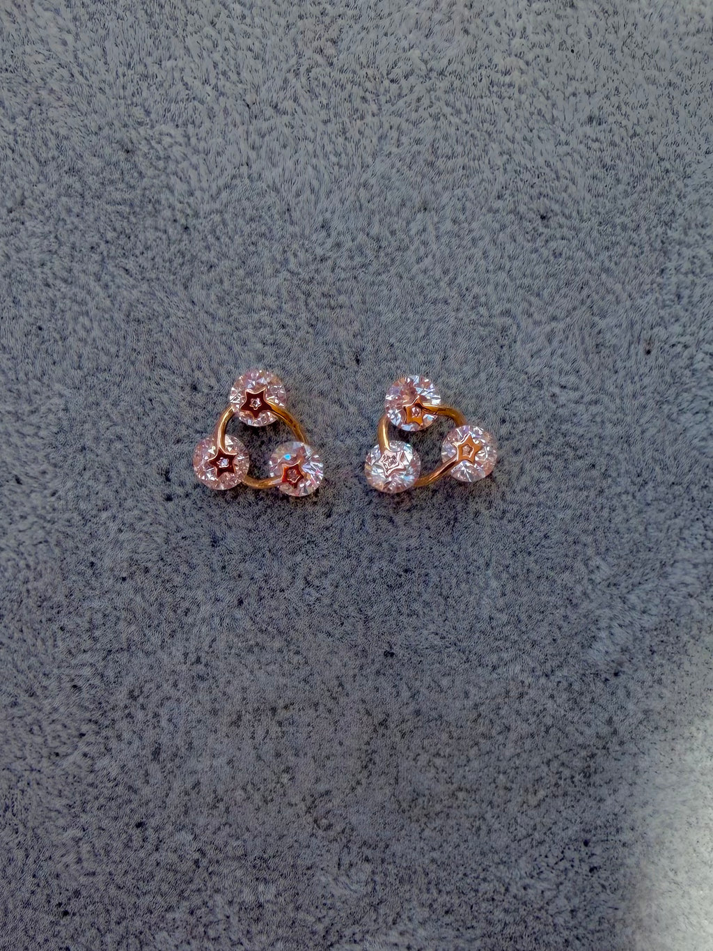 3 rose stars